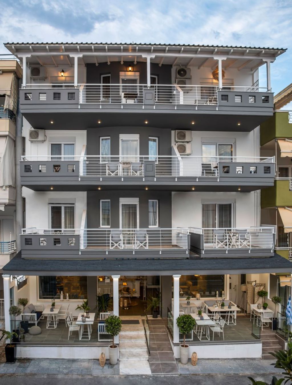 Aqua Mare hotel zgrada.jpg
