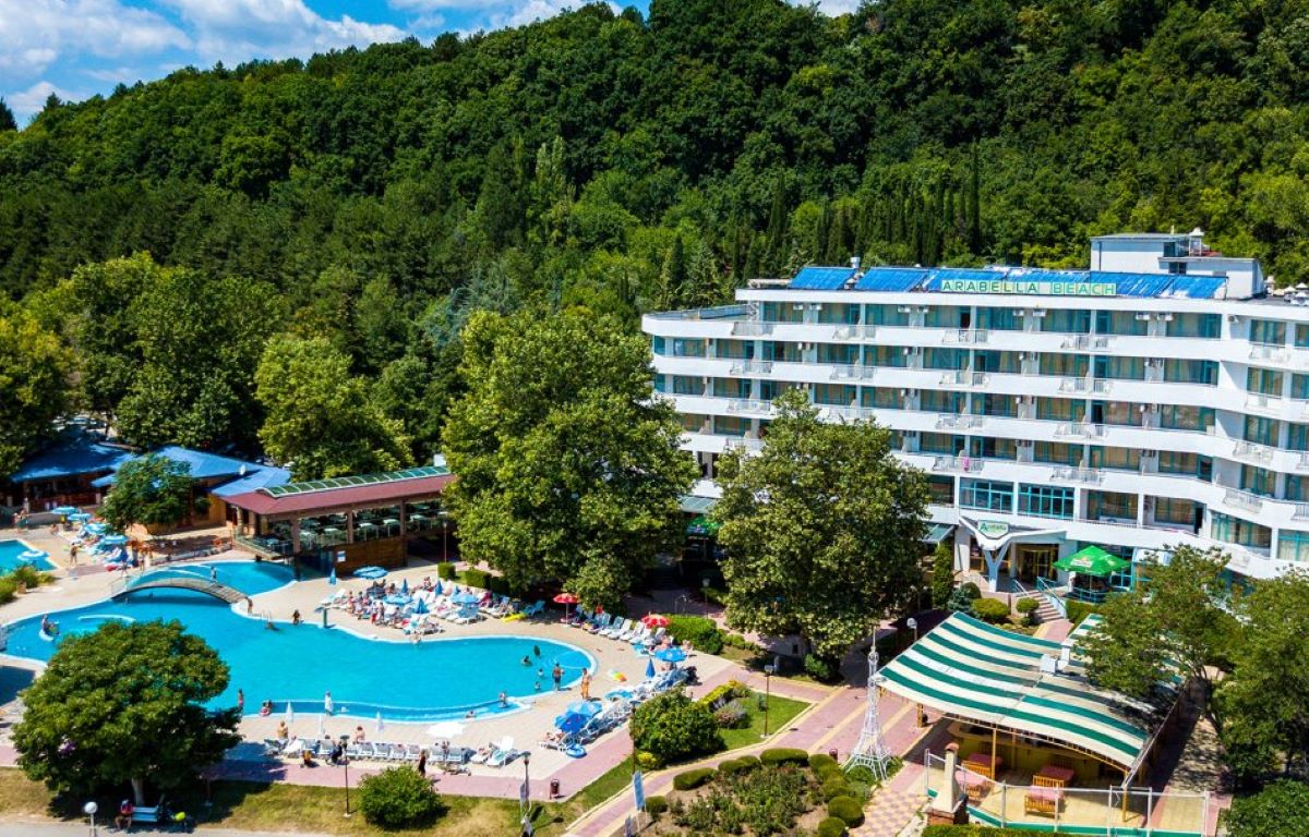 Hotel Arabella Beach-Spoljasnji izgled.jpg