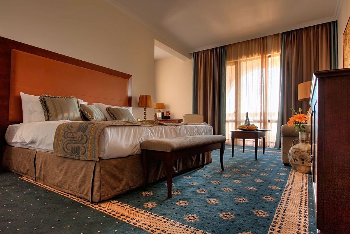 Hotel Grand Primorets-Deluxe soba.jpg