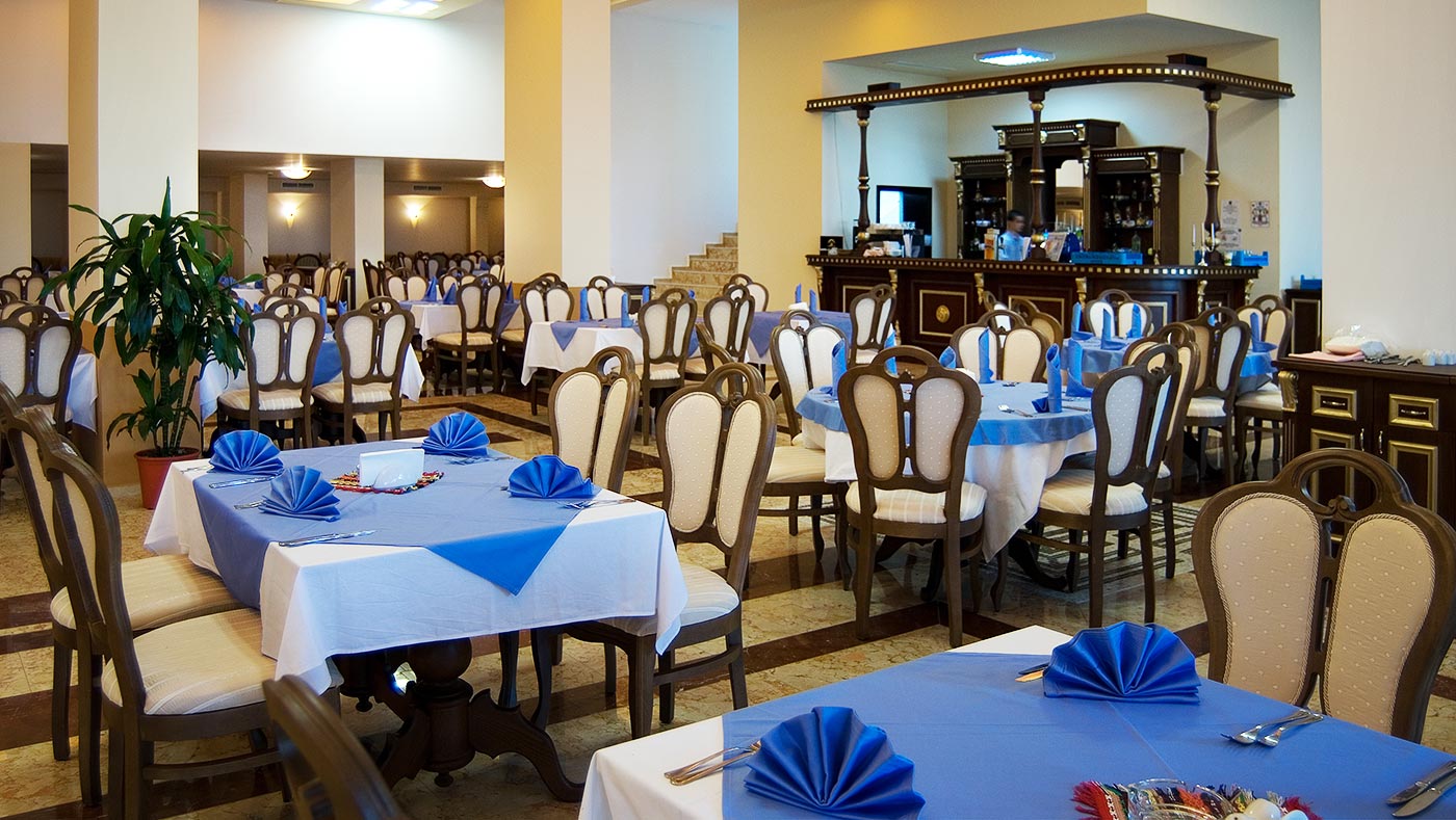 Marina Beach-Restoran.jpg