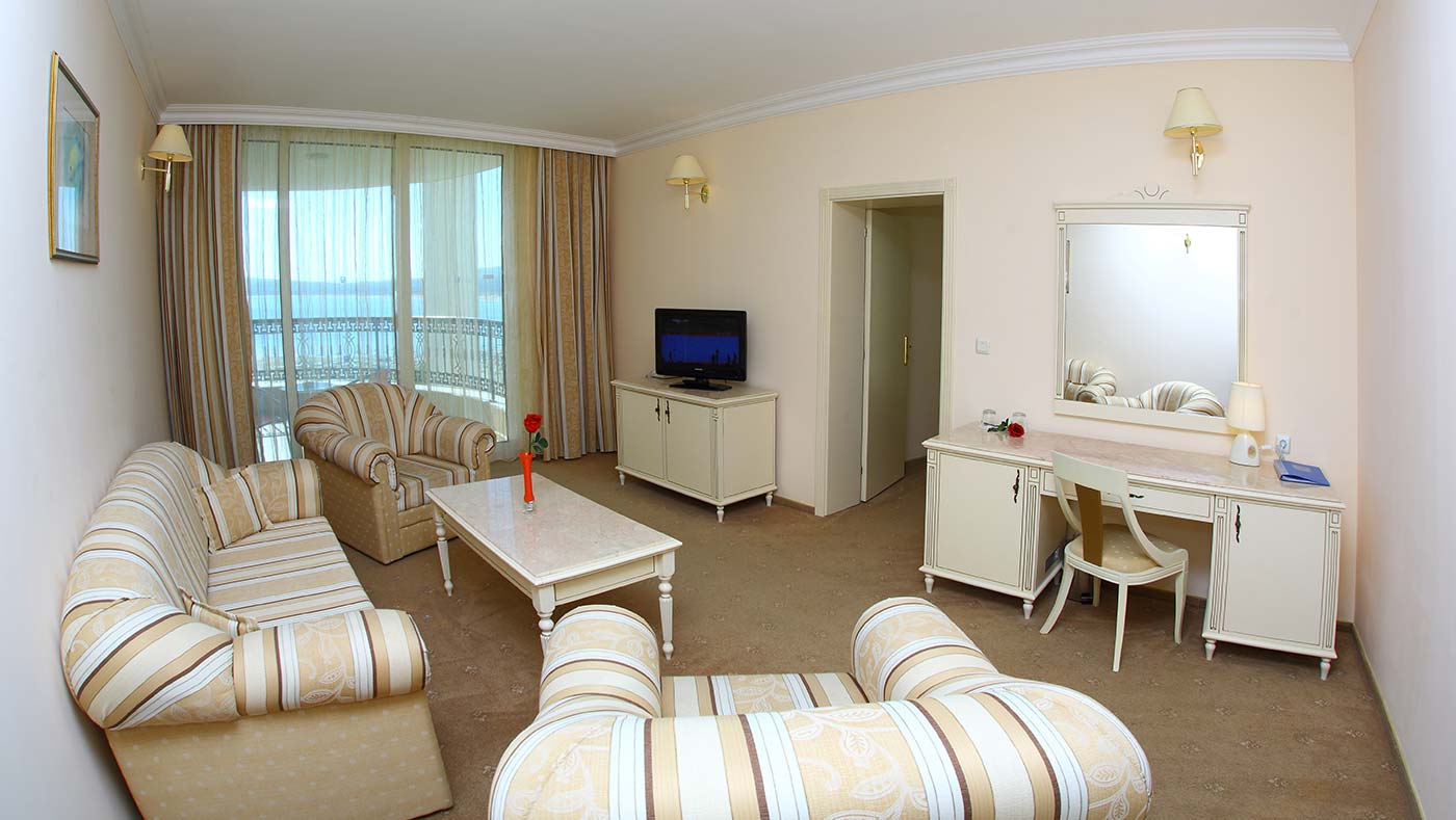 Marina Beach-Suite.jpg