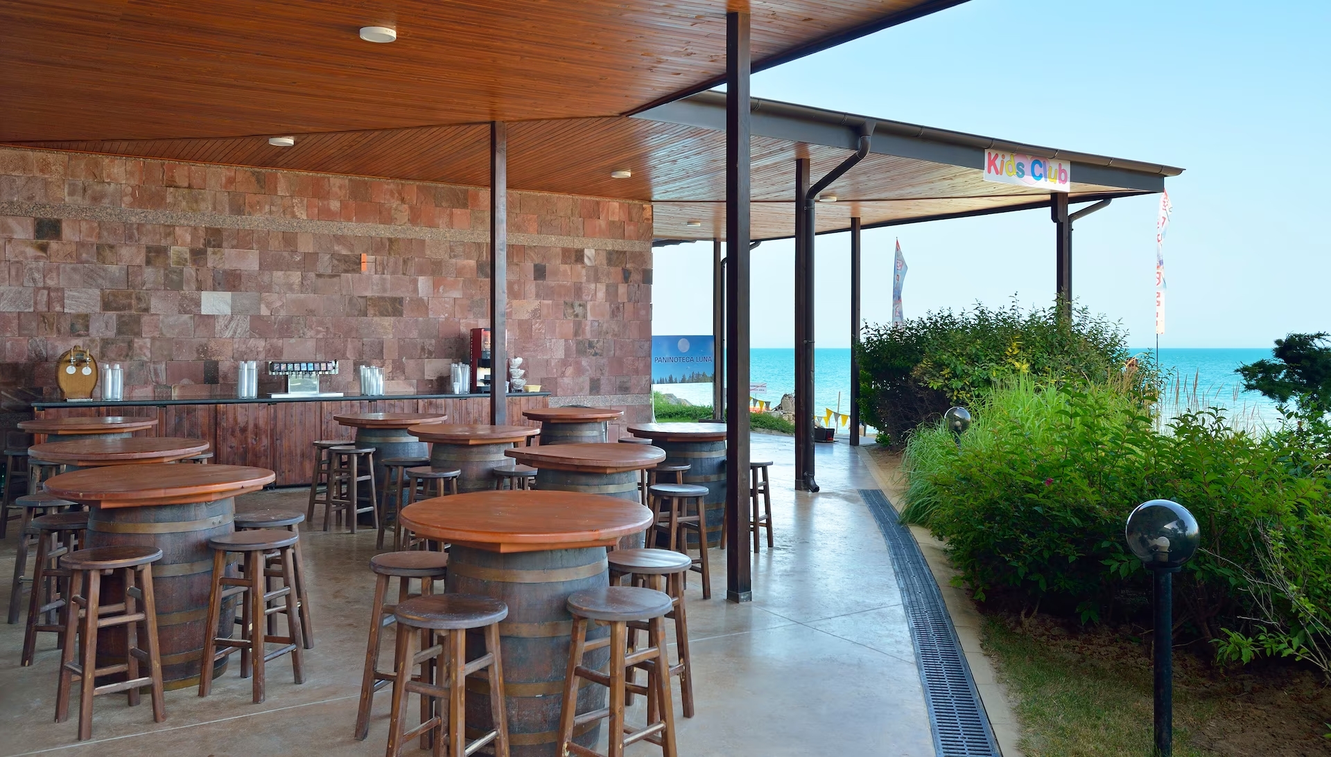 Sol Luna Bay Resort Hotel-Taverna.jpg
