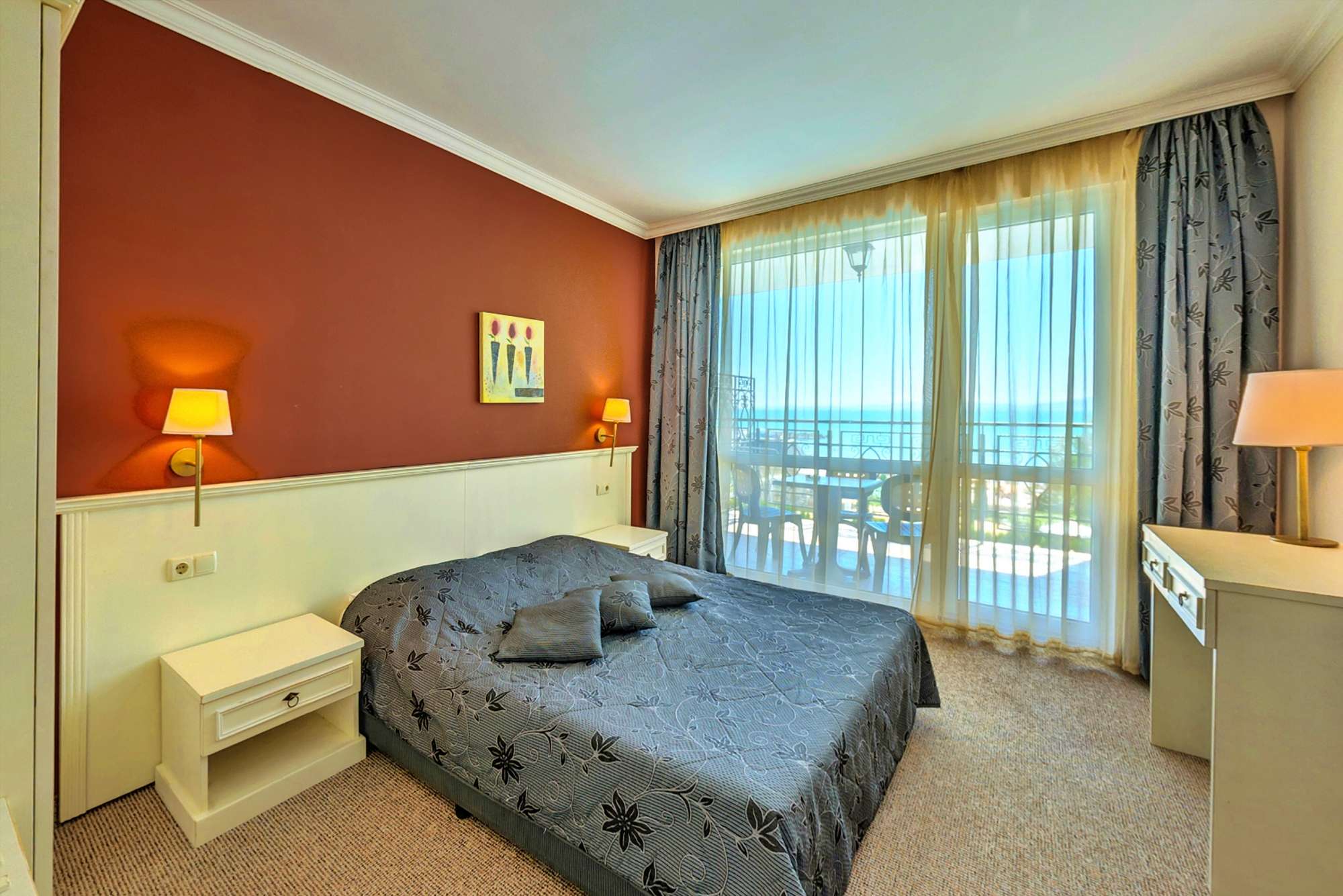 Festa Pomorie-Suite pogled grad.jpg