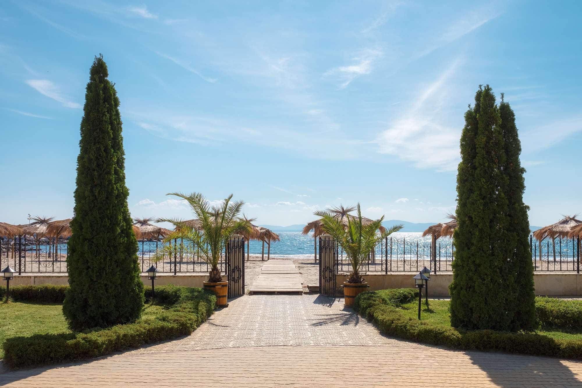 Hotel Festa Pomorie-Izlaz na plazu.jpg