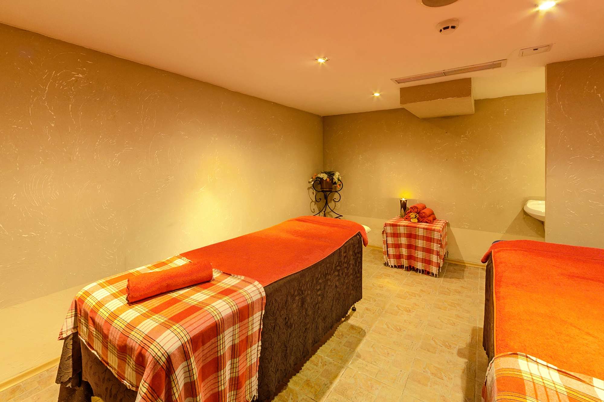 Hotel Festa Pomorie-Masaza.jpg