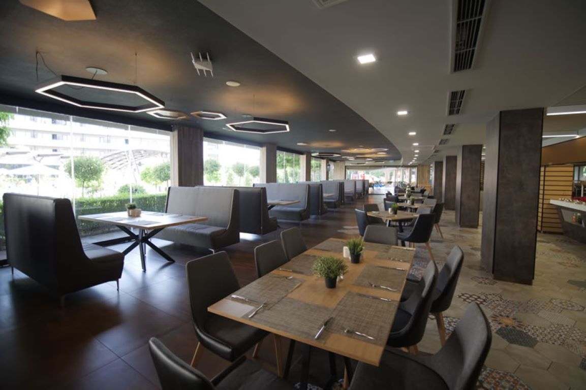 Aqua Paradise-Restoran.jpg