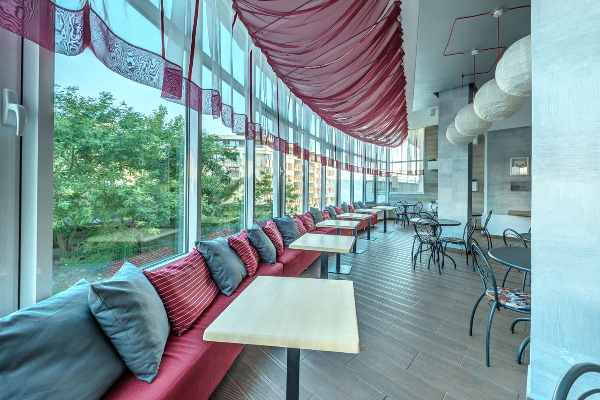 Festa Panorama Hotel-Lobby bar.jpg