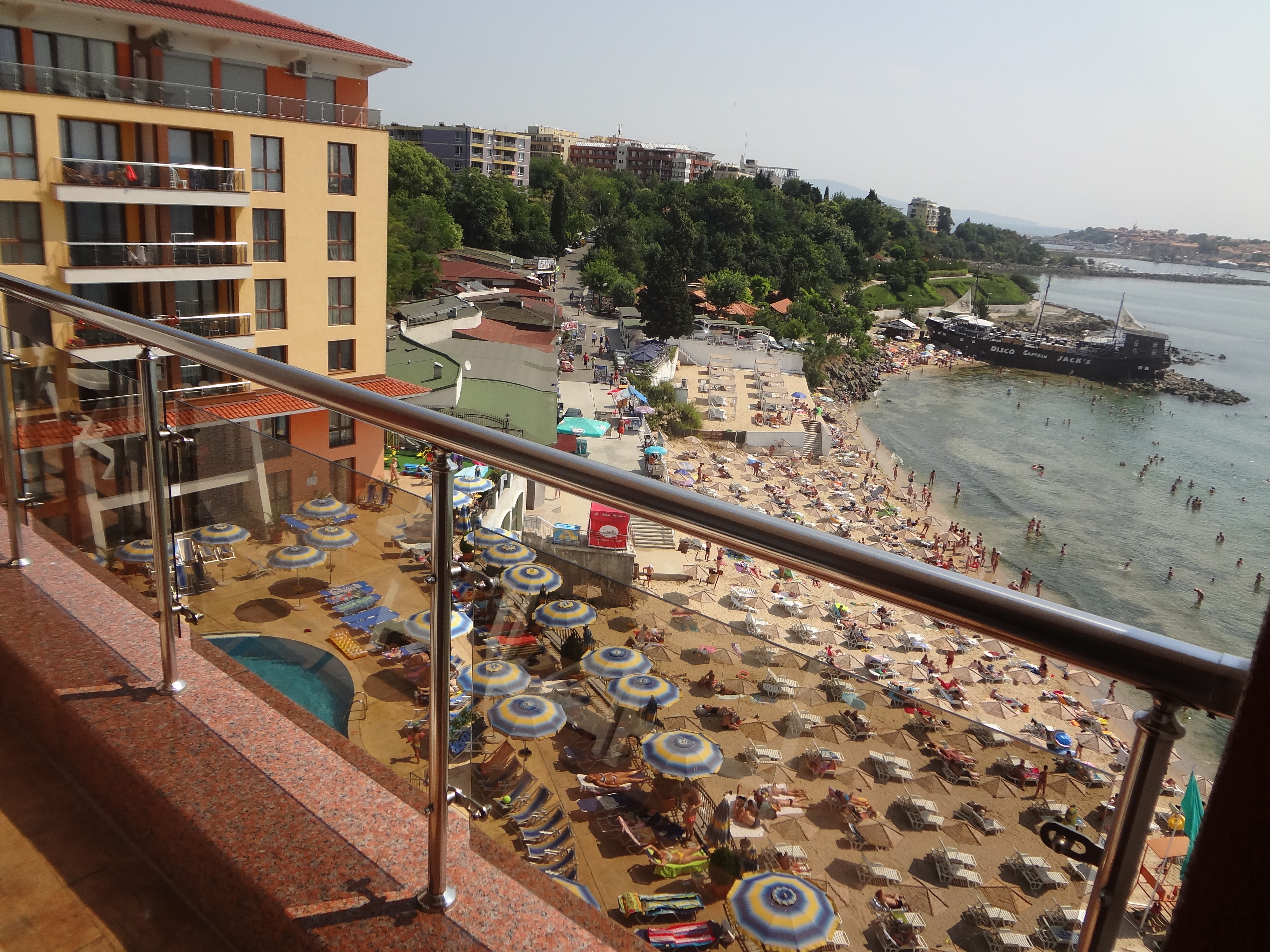 Mirage Nessebar-Plaza.jpg
