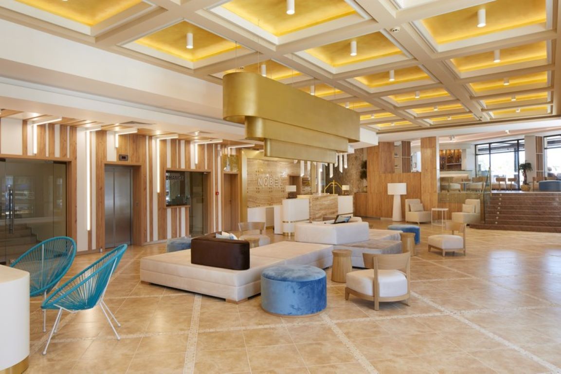Hotel Nobel Lobi.jpg