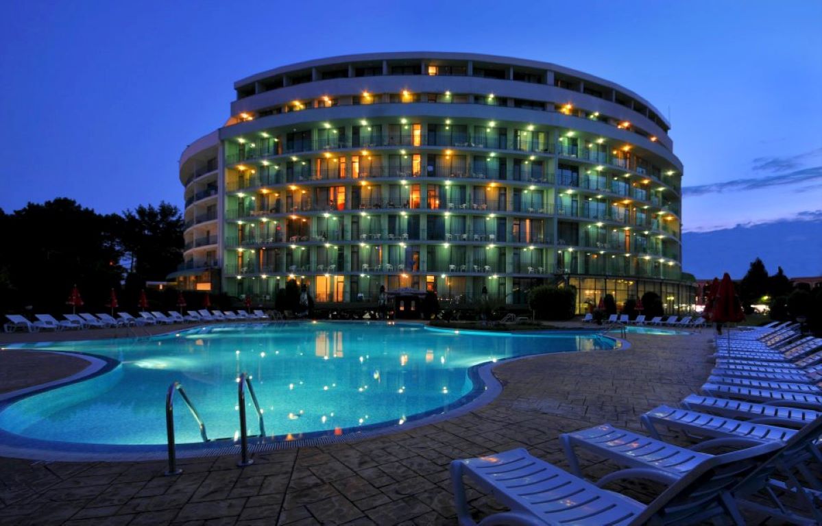 Colosseum hotel bazen.jpg