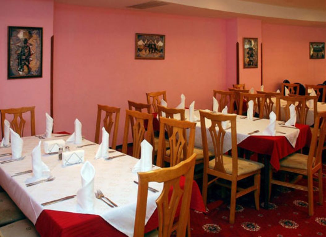 Colosseum hotel restoran.jpg