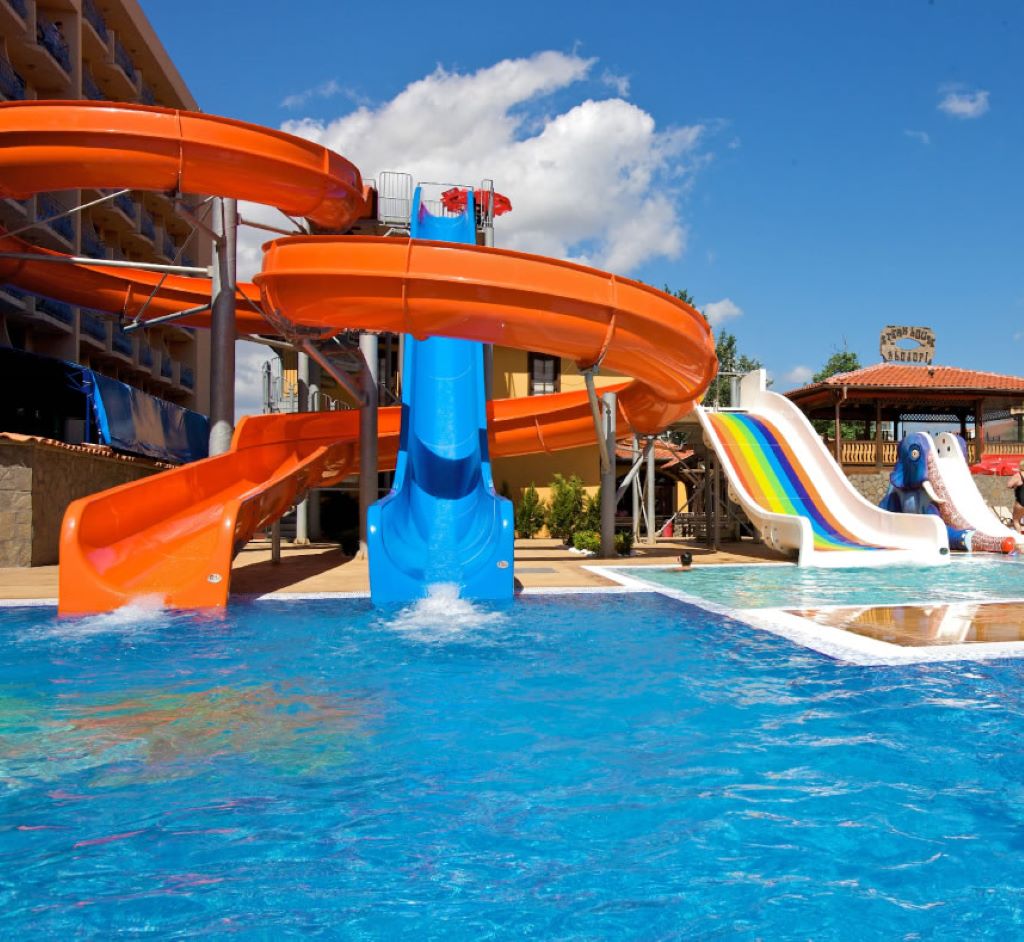Tiara Beach hotel aqua park.jpg