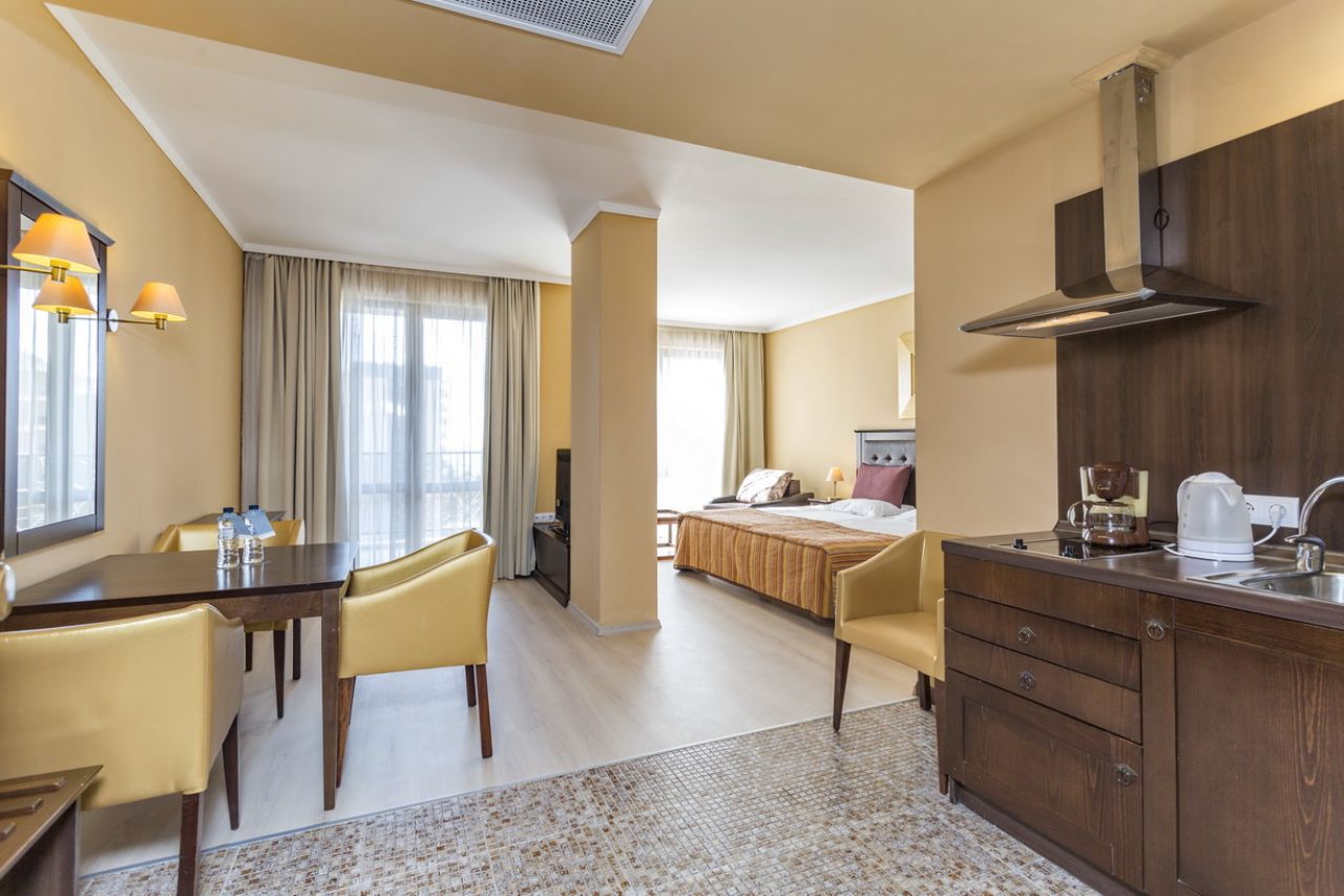 Hotel Barcelo Royal Beach-Studio.jpg