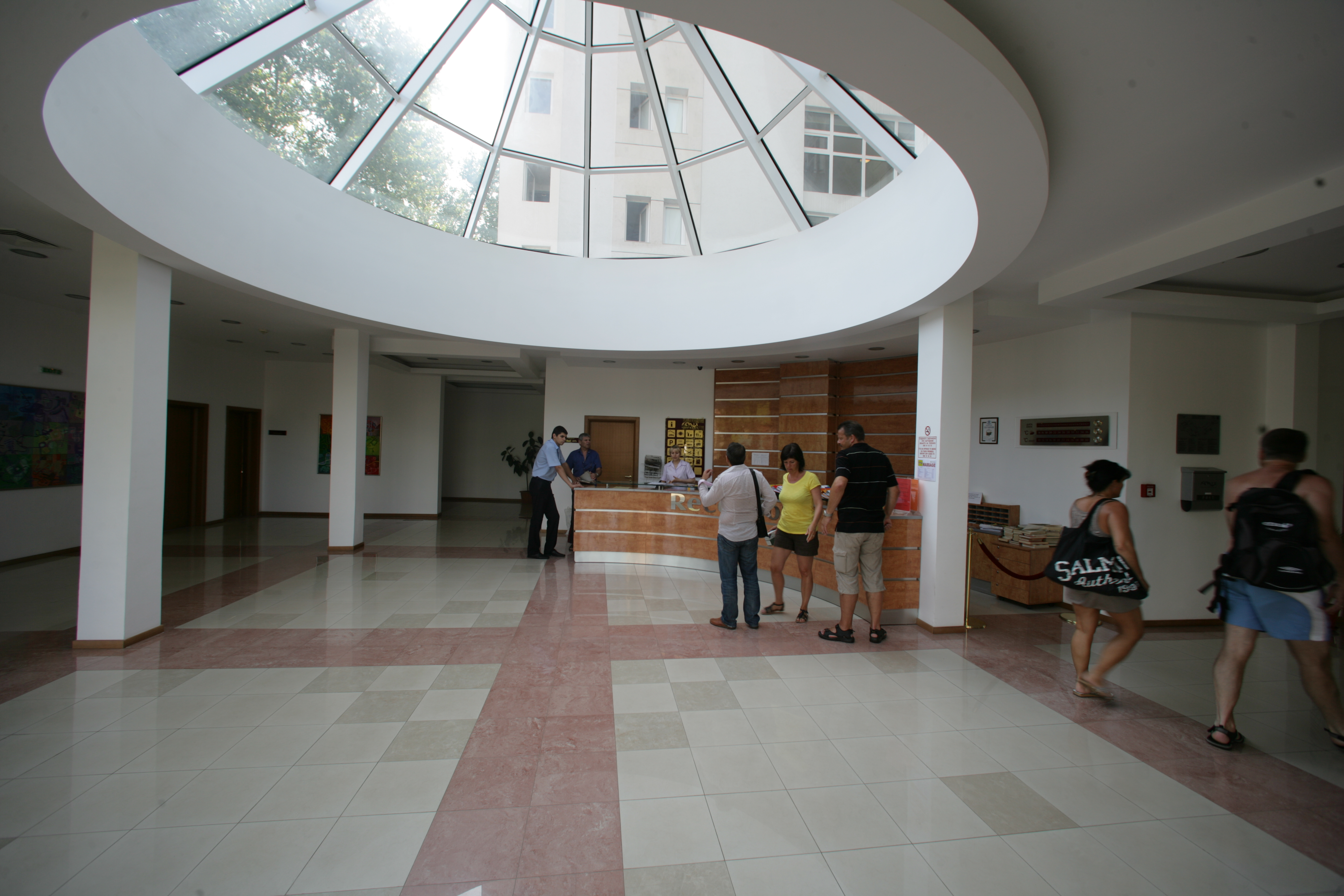 Hotel Fenix-Recepcija.JPG