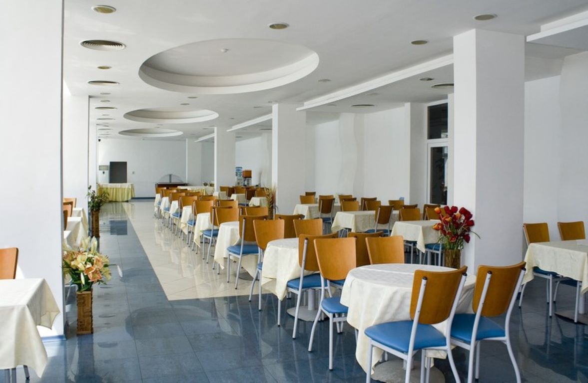Hotel Korona-Restoran.jpg