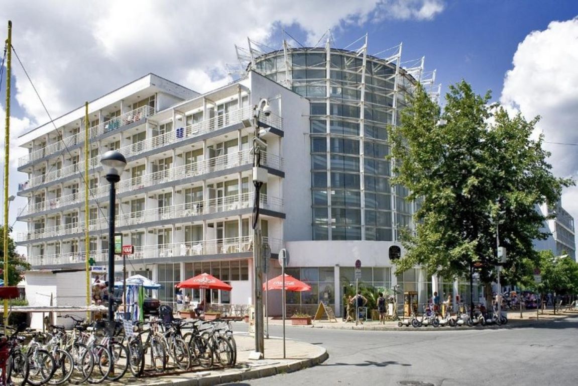 Hotel Korona-Spoljasnji izgled.jpg