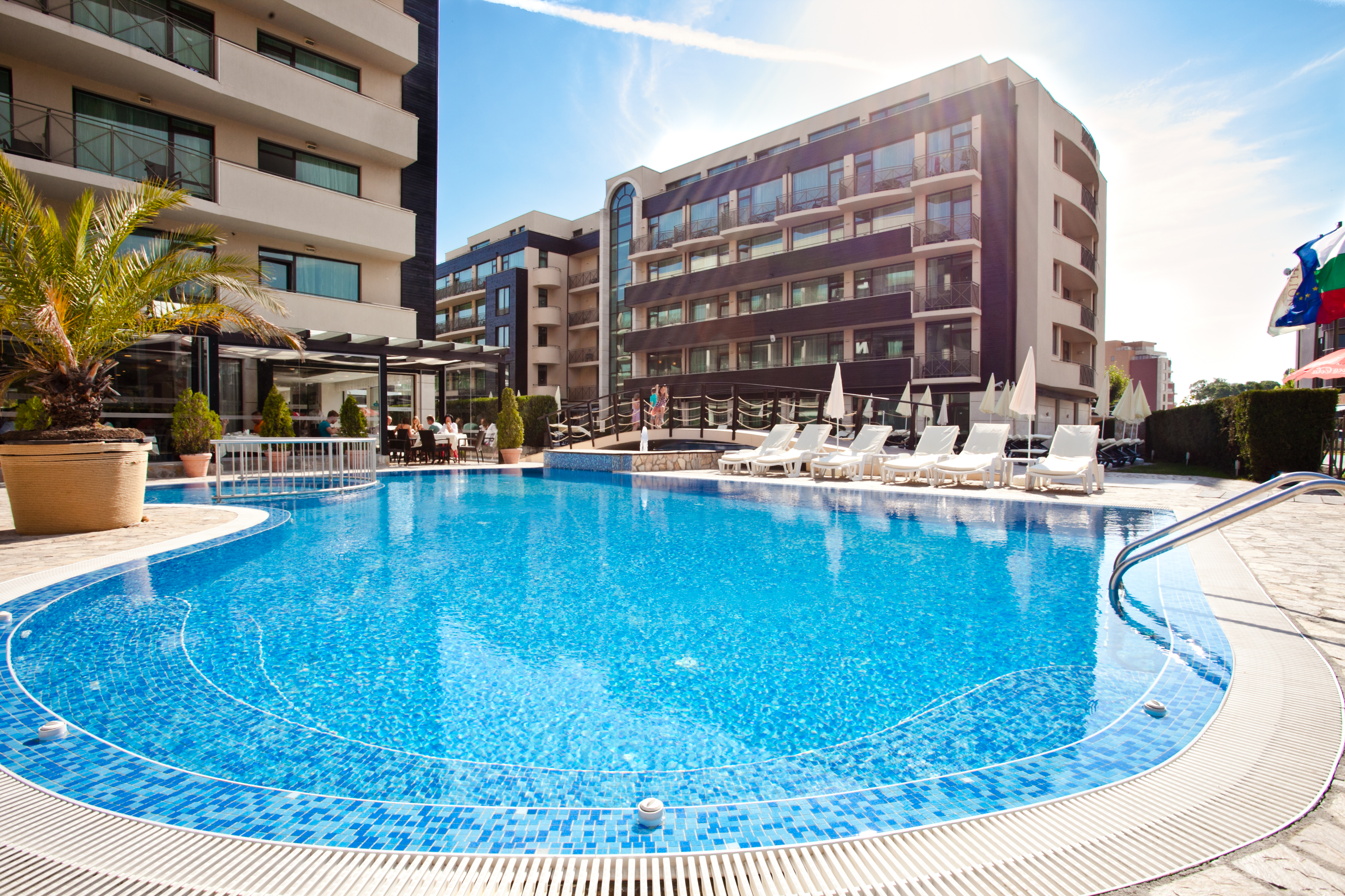 Hotel Lion-Bazen.jpg