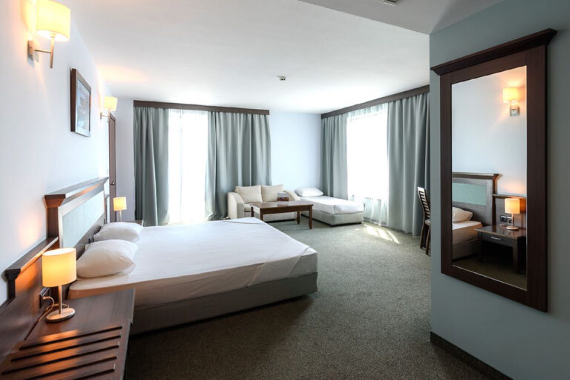 Lion Hotel-Studio.jpg
