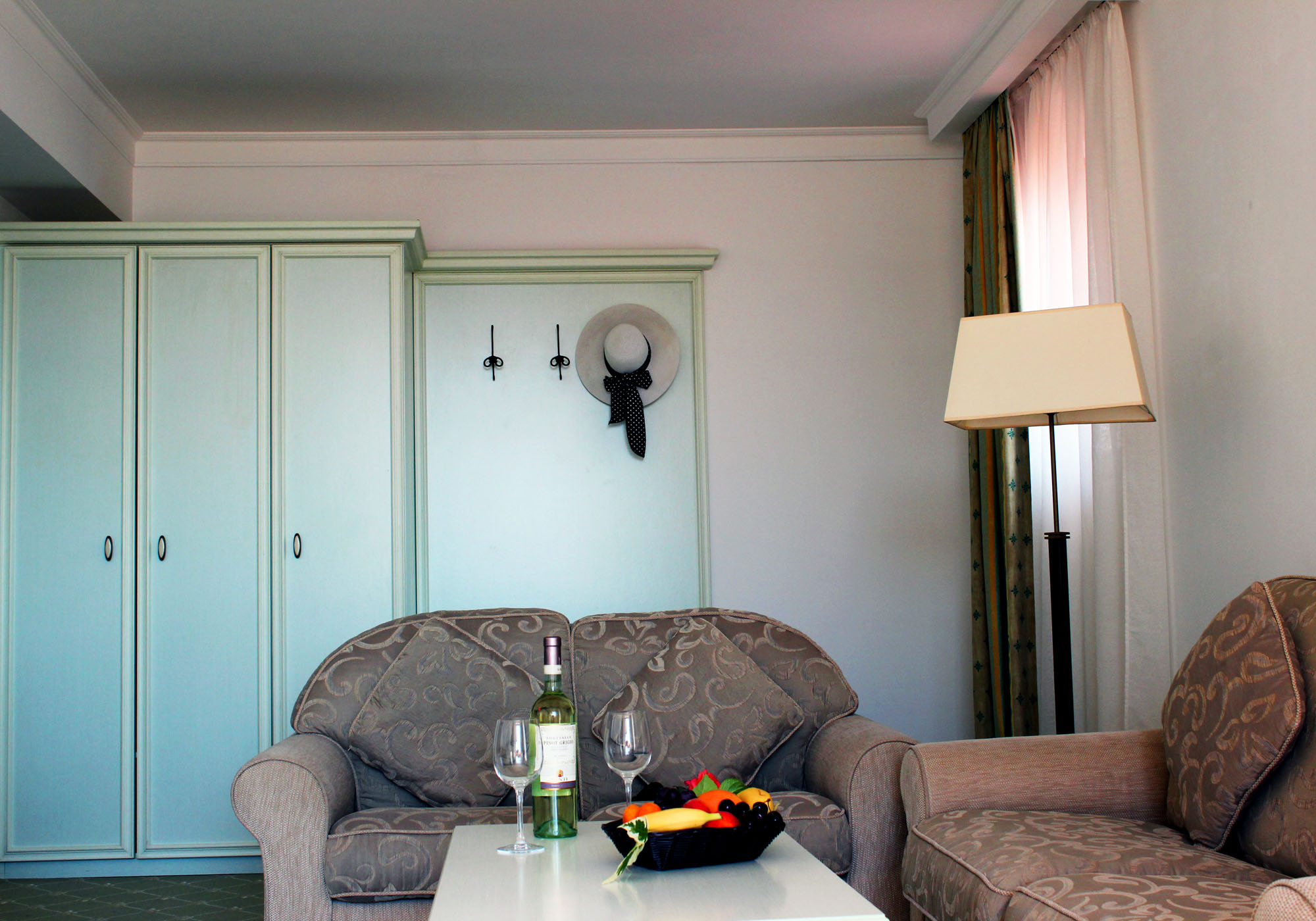 Helena Park-Apartman.jpg