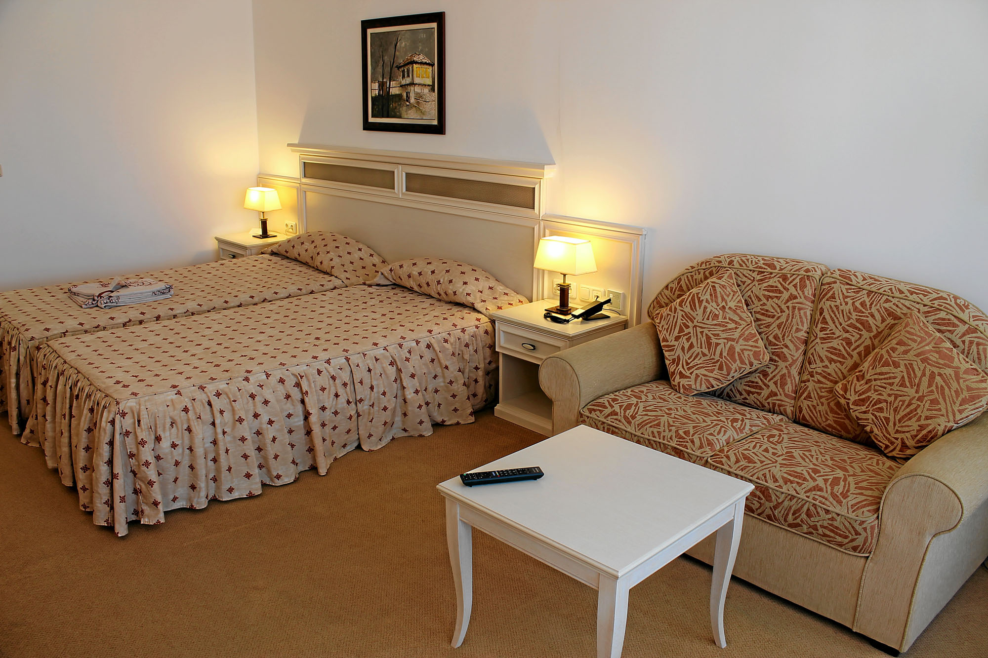 Hotel Helena Sands-Standardna soba pogled park.jpg