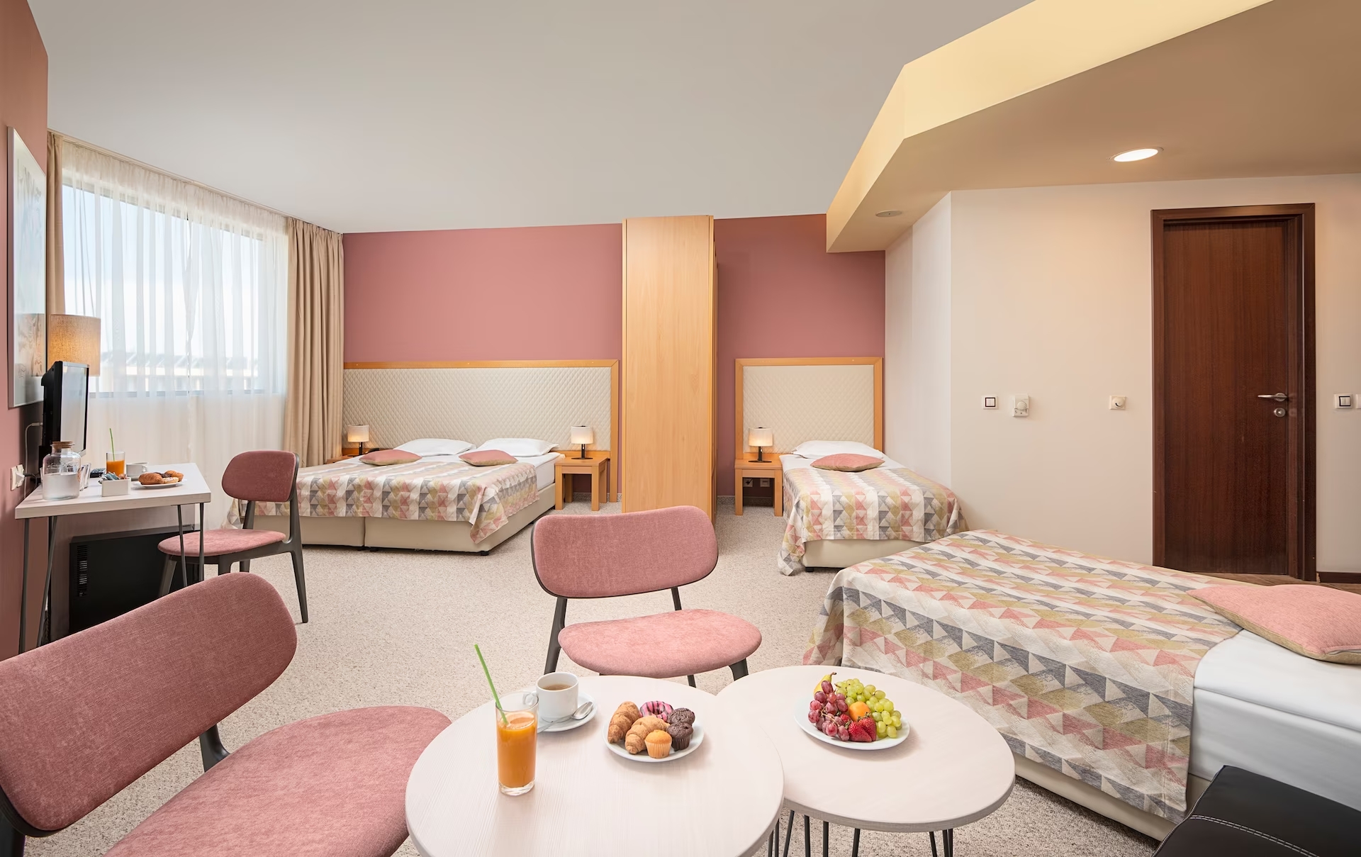 Hotel Melia Sunny Beach-Junior suite.jpg