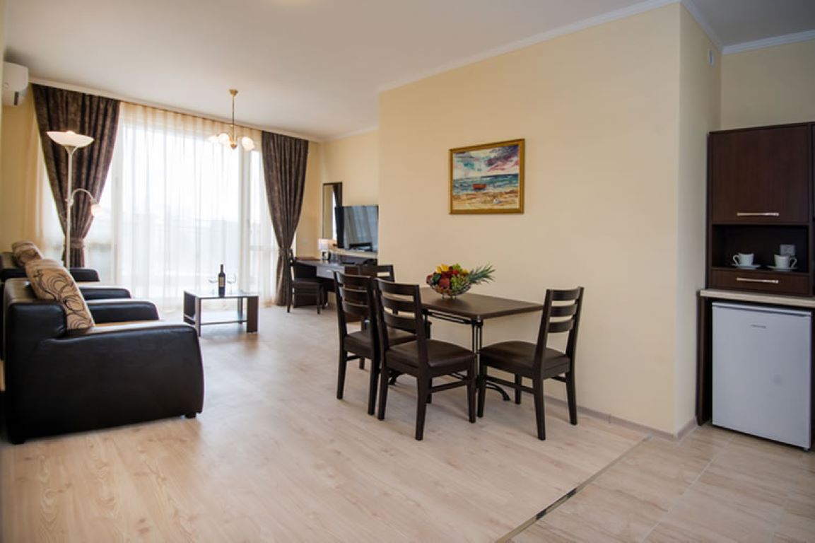 Roma Palace Deluxe Hotel-Dvosoban apartman.jpg