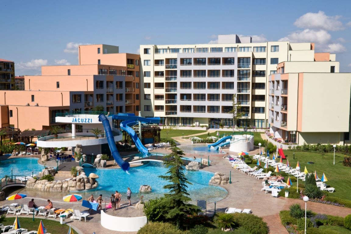 Trakia Plaza Apartments-Apartmanski kompleks.jpg