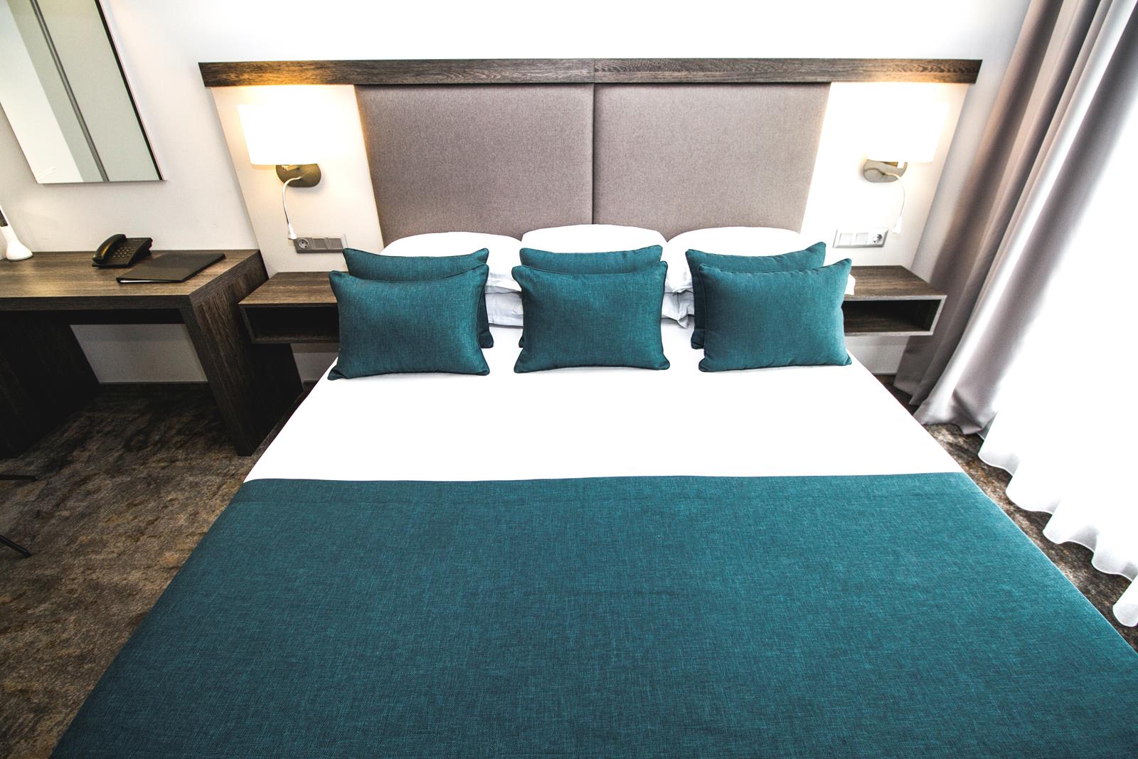 Best Western Plus Premium Inn-Executive suite.jpg
