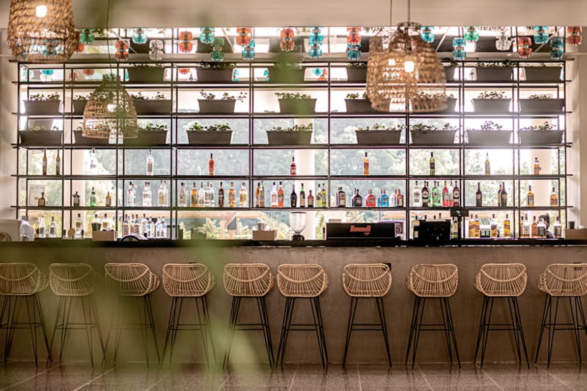 Hotel Cook's Club Sunny Beach-Lobby bar.jpg