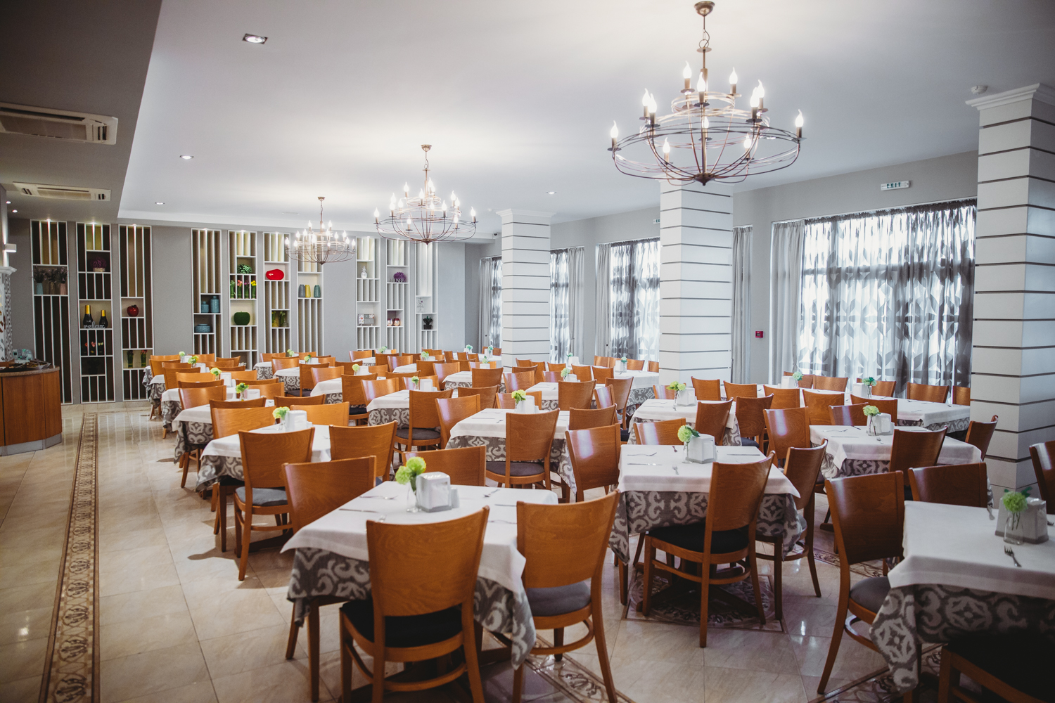 Wela Hotel-Restoran.jpg