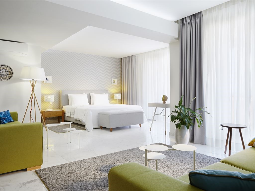 Hotel Afitis deuxe junior suite 1.jpeg
