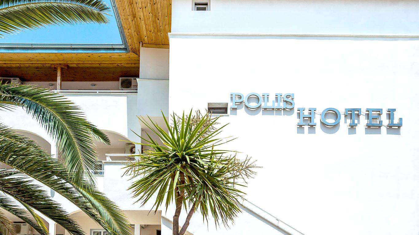 Elinotel Polis hotel.jpg
