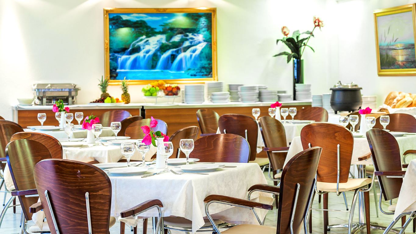 Elinotel Polis restoran.jpg