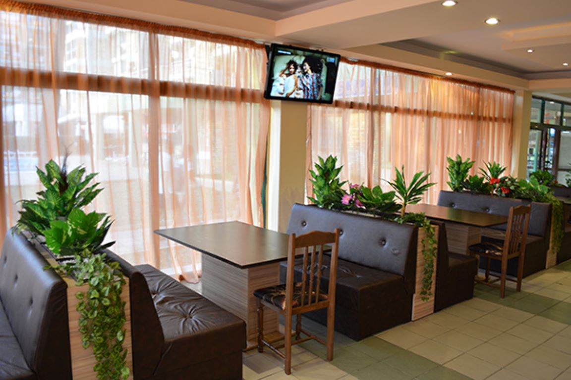 Hotel Nimfa Russalka-Lobby.jpg