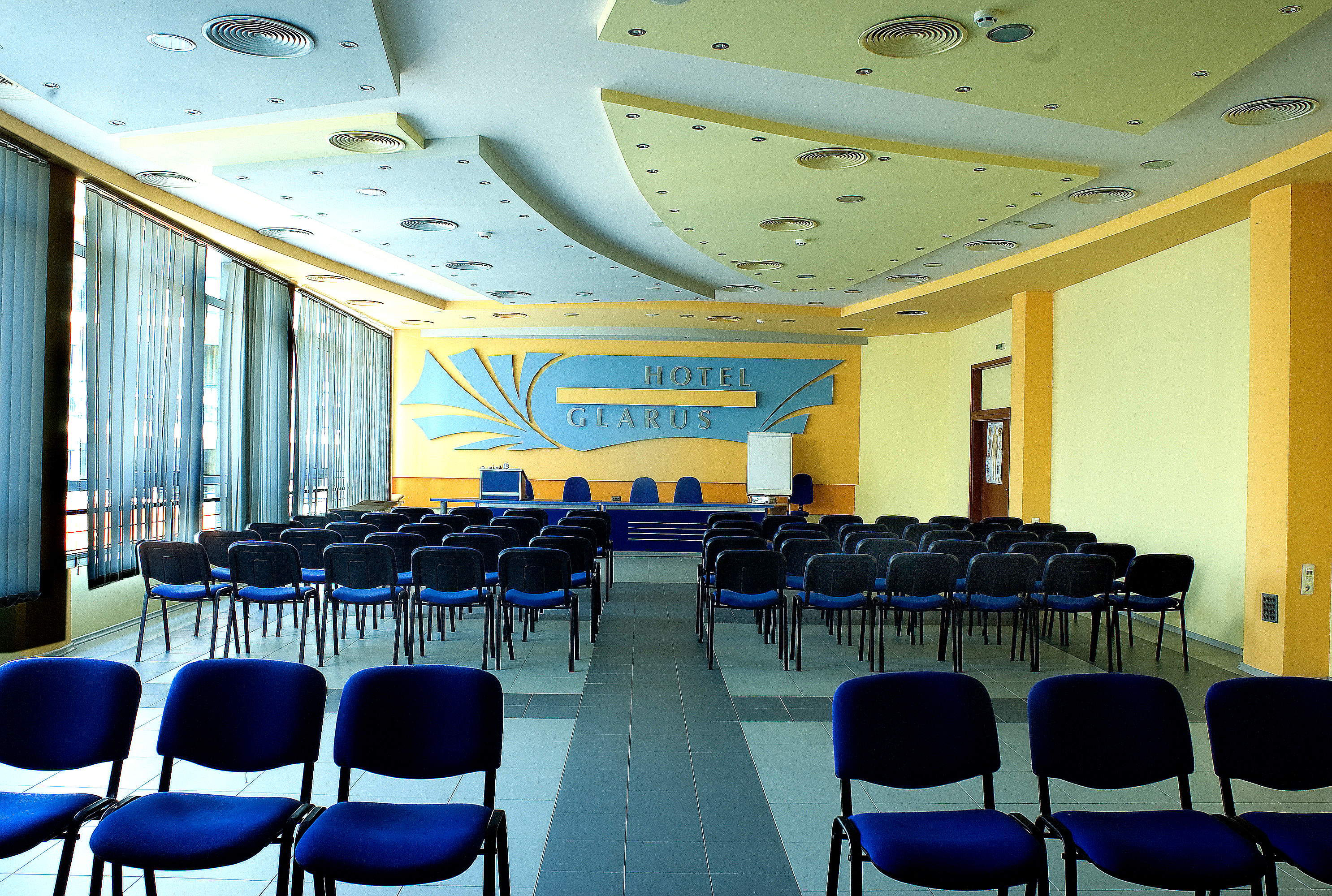 Glarus Hotel-Sala za konferencije.jpg