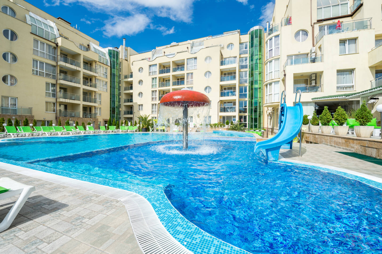 Vechna R Hotel-Deciji bazen.jpg