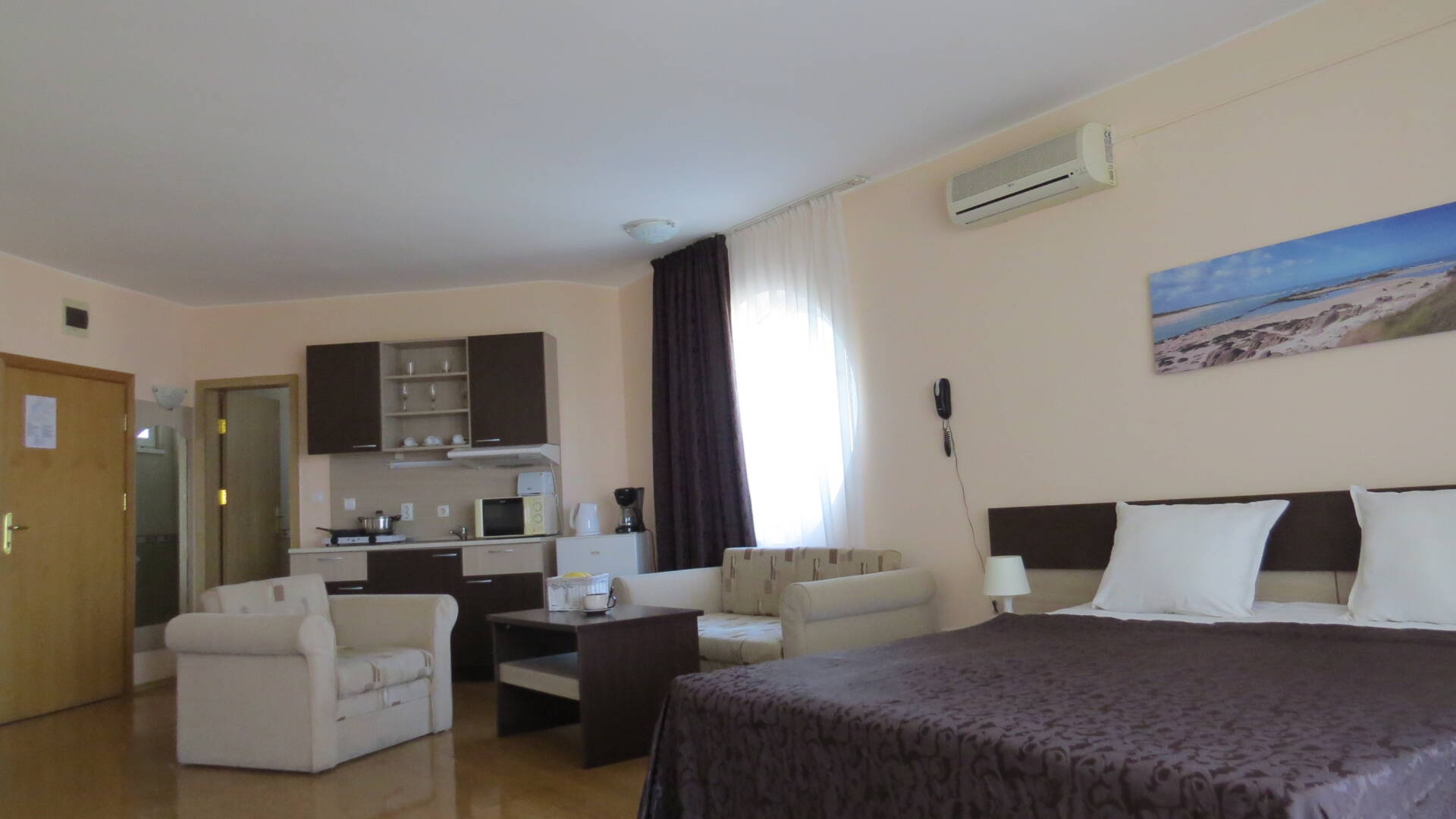 Vechna R Hotel-Studio.jpg