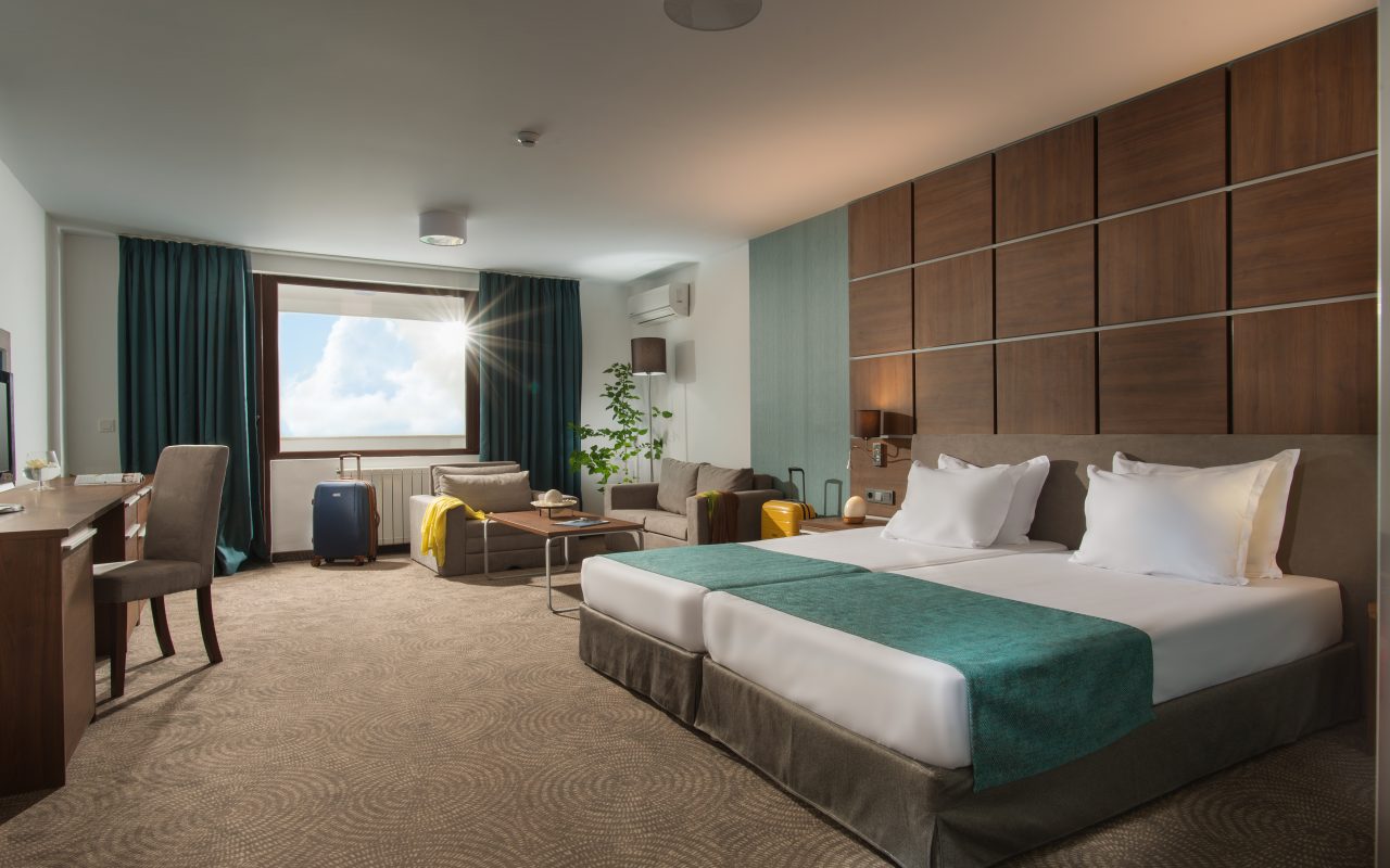 Hotel Pomorie Sun-Porodicna soba.jpg