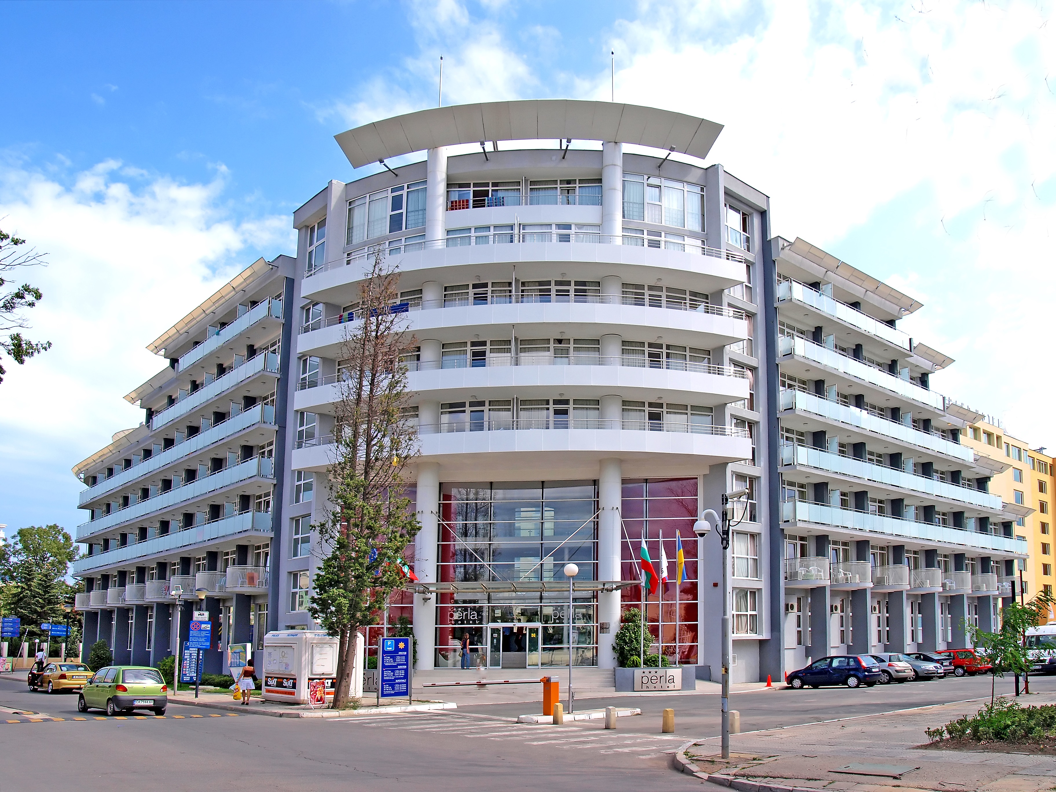 Hotel Perla-Spoljni izgled.jpg