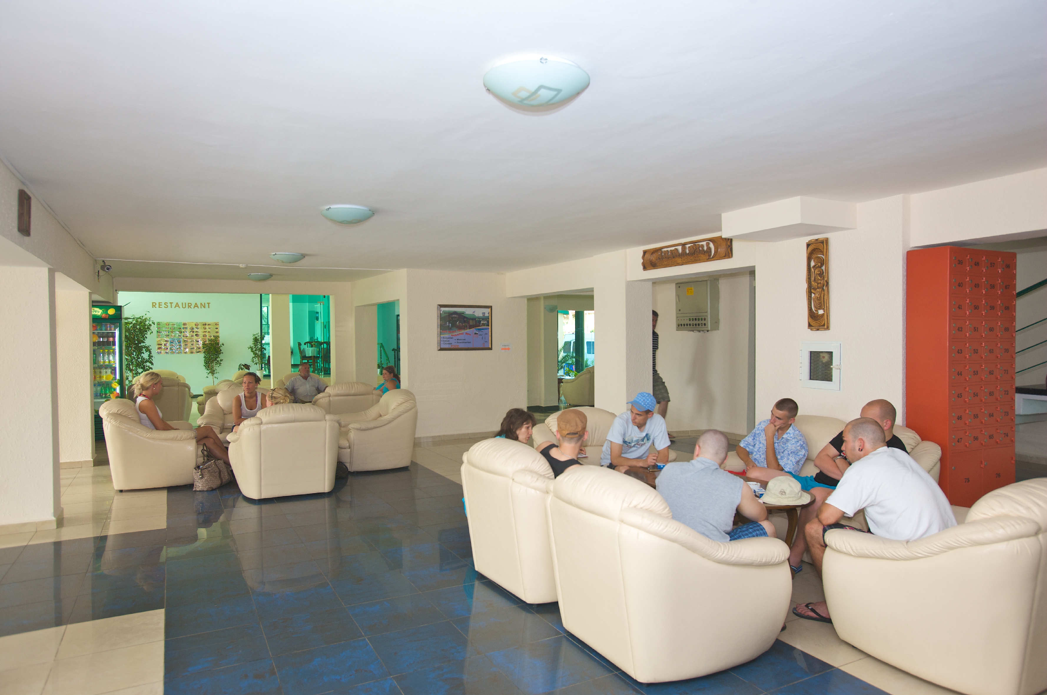 Hotel Arda-Lobby.jpg