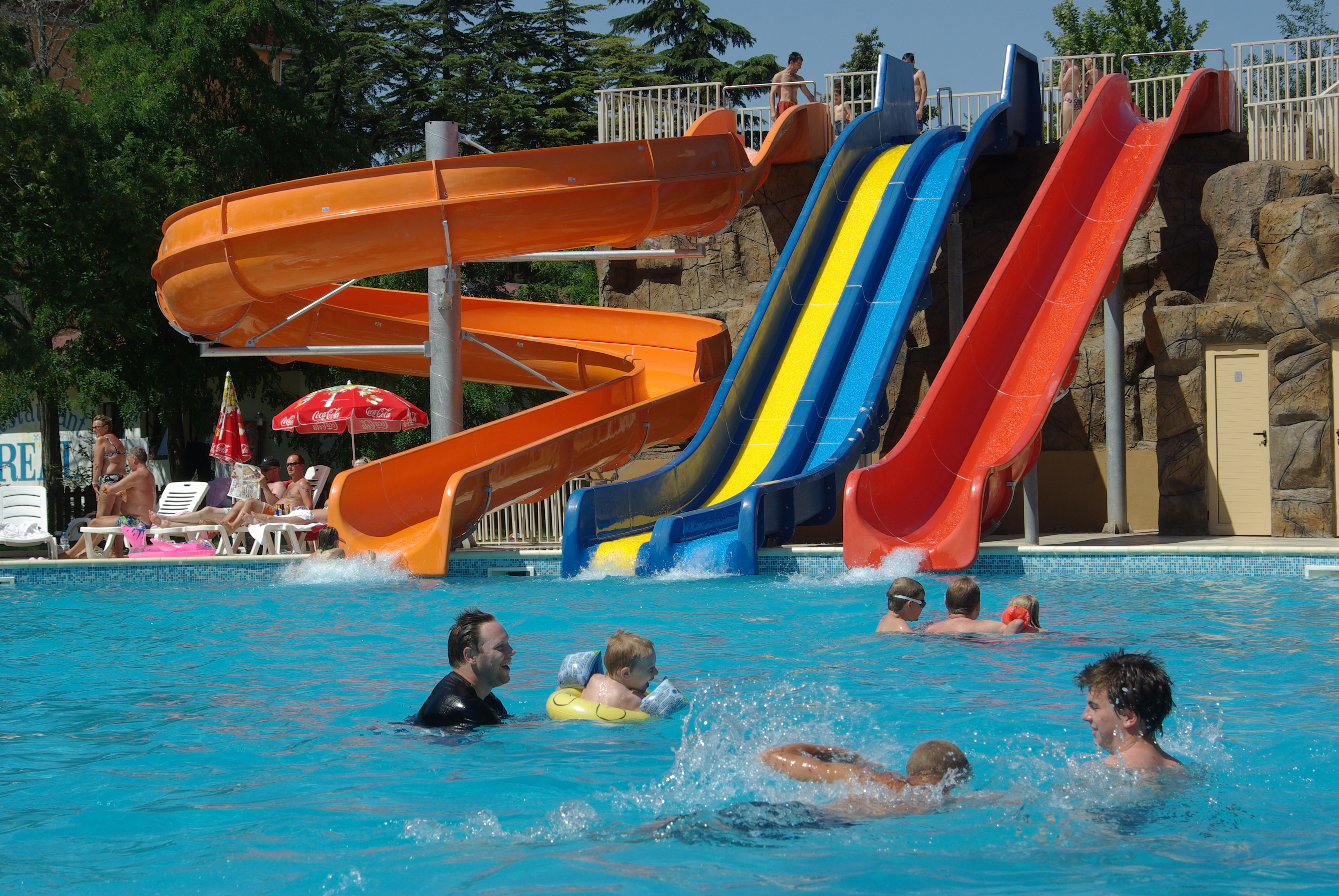 Iskar Hotel-Tobogani.JPG