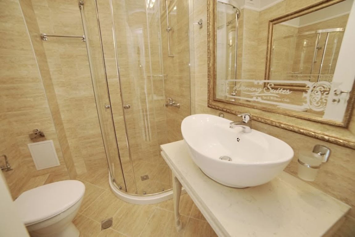 Harmony Suites Dream Island-Kupatilo.jpg