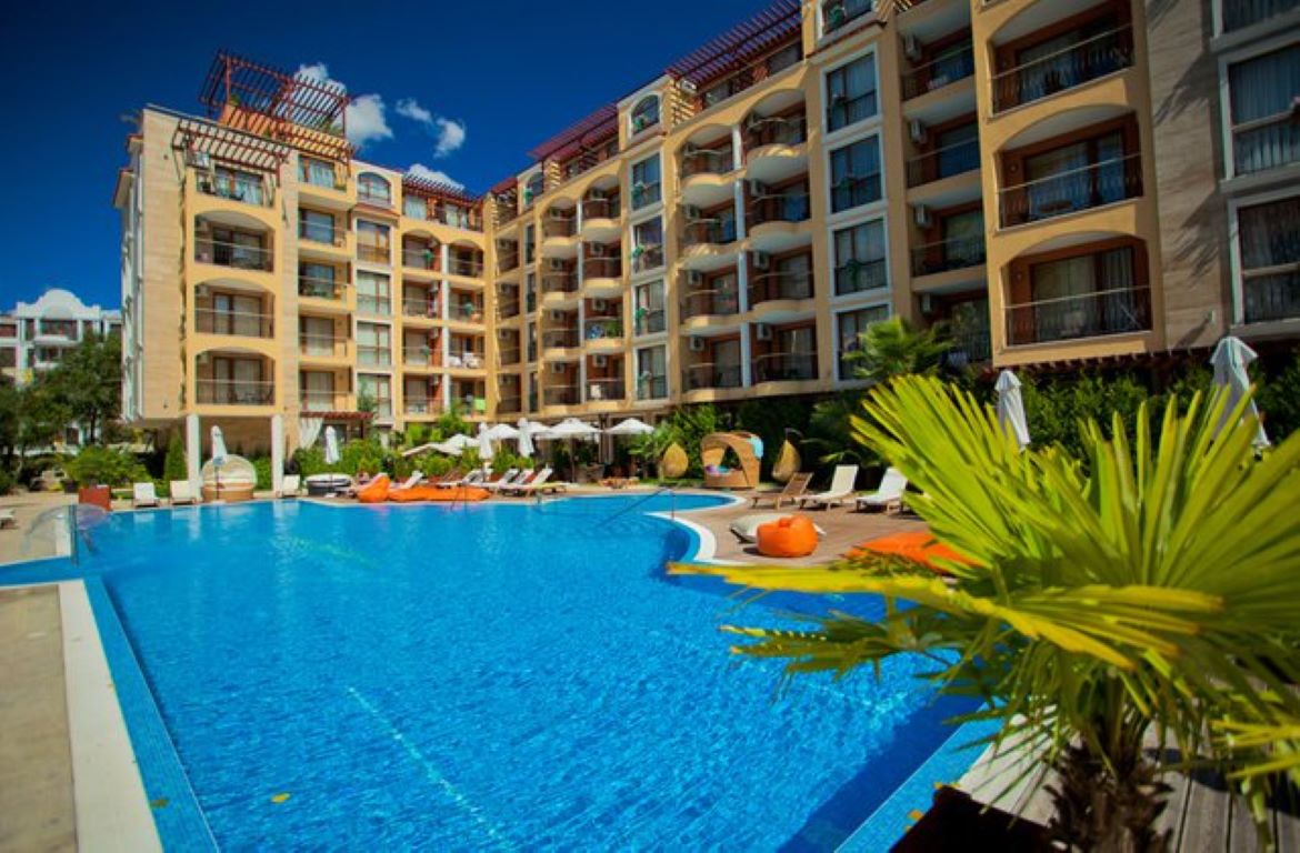 Harmony Suites Jungle-Bazen.jpg