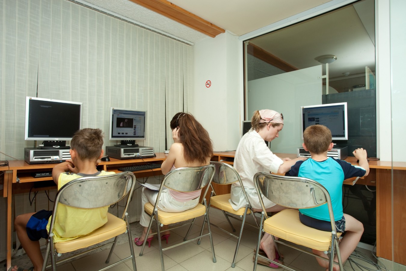 Hotel Pliska-Internet centar.jpg
