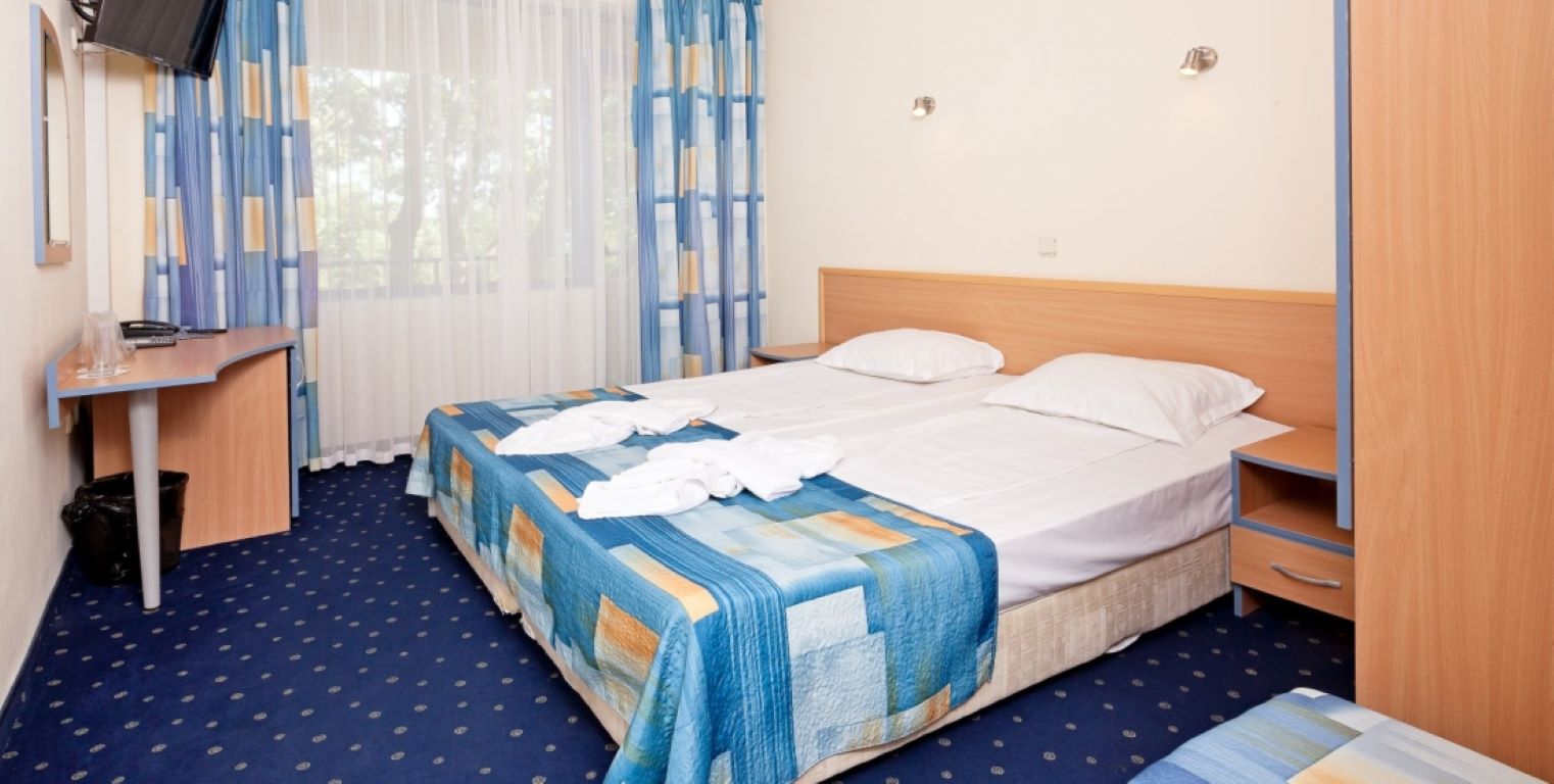 Hotel Blue Sky-Standardna soba.jpg