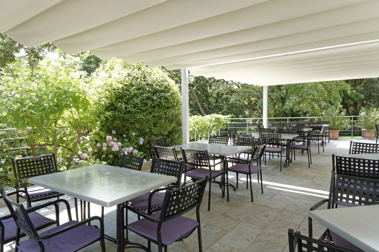 Slavey Hotel-Basta restorana.JPG