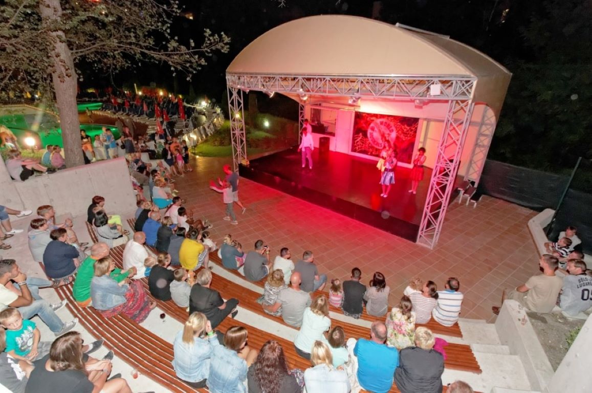 Hotel Kristal-Animacija.jpg