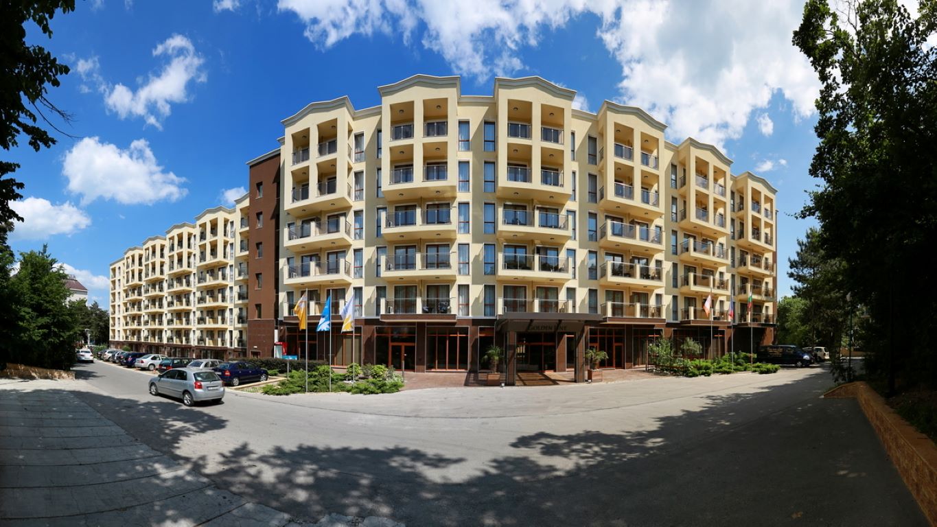 Hotel Golden Line-Spoljni izgled.jpg