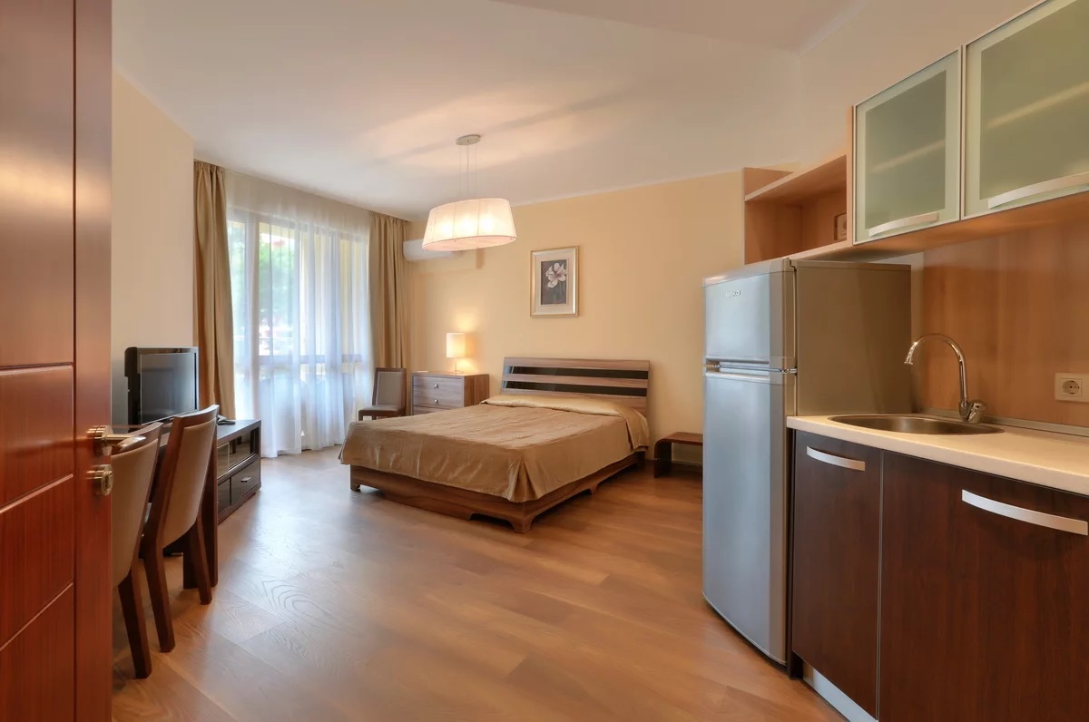 Hotel Golden Line-Studio.jpg