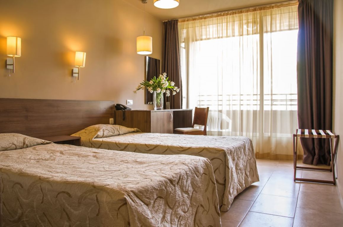 Gladiola Hotel-Standardna soba.jpg
